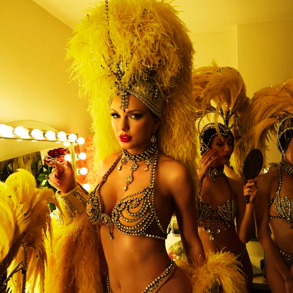 swiftpage13's tweet image. 🌍Global Apple Music Daily Chart
1.(=) The Fate of Ophelia *Peak for 28 Days*
2.(=) Opalite
4.(=) Elizabeth Taylor
5.(=) Father Figure
7.(=) Wi$h Li$t
8.(=) The Life of a Showgirl
10.(=) Wood
11.(=) CANCELLED!
13.(-1) Actually Romantic
14.(=) Eldest Daughter
16.(=) Ruin The…