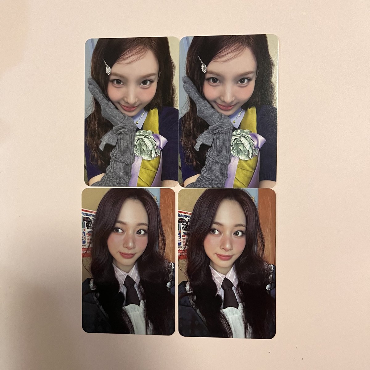 MiChaeng__tim's tweet photo. Episode盤4枚開けたらこれ😂😂
え、ナヨンちゃんとツウィちゃん以外入ってる？？😂😂
ミナちゃんに交換して下さる方いませんか😭😭
まとめてだとミナちゃん+ダヒョンちゃん求めてます😭😭 https://t.co/Vj1fKb21qa