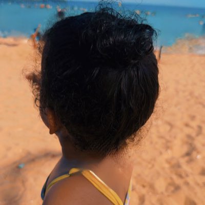 rina_abass2's tweet photo. #NewProfilePic https://t.co/uyIbrwynYV