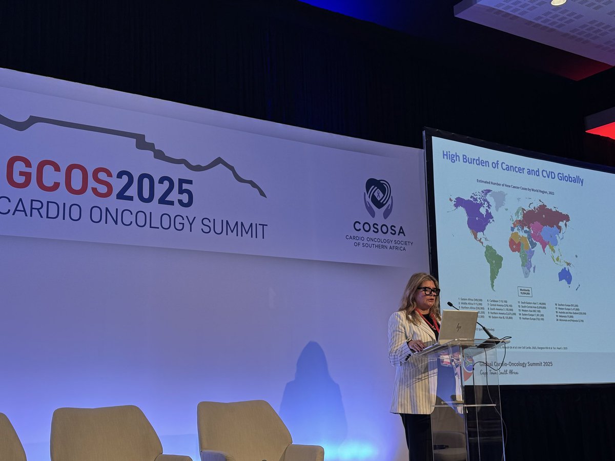 <a href="/DrCBrezden/">Christine Brezden</a> presenting an oncologists perspective as to when to call the cardiooncologist?  Practical guidance for all of us to follow! #cardioonc <a href="/ICOSociety/">International Cardio-Oncology Society</a> <a href="/MariaSolAndres1/">Maria Sol Andres MD, MSc 🇦🇷🇬🇧</a> <a href="/sdent_cardioonc/">Susan dent</a>