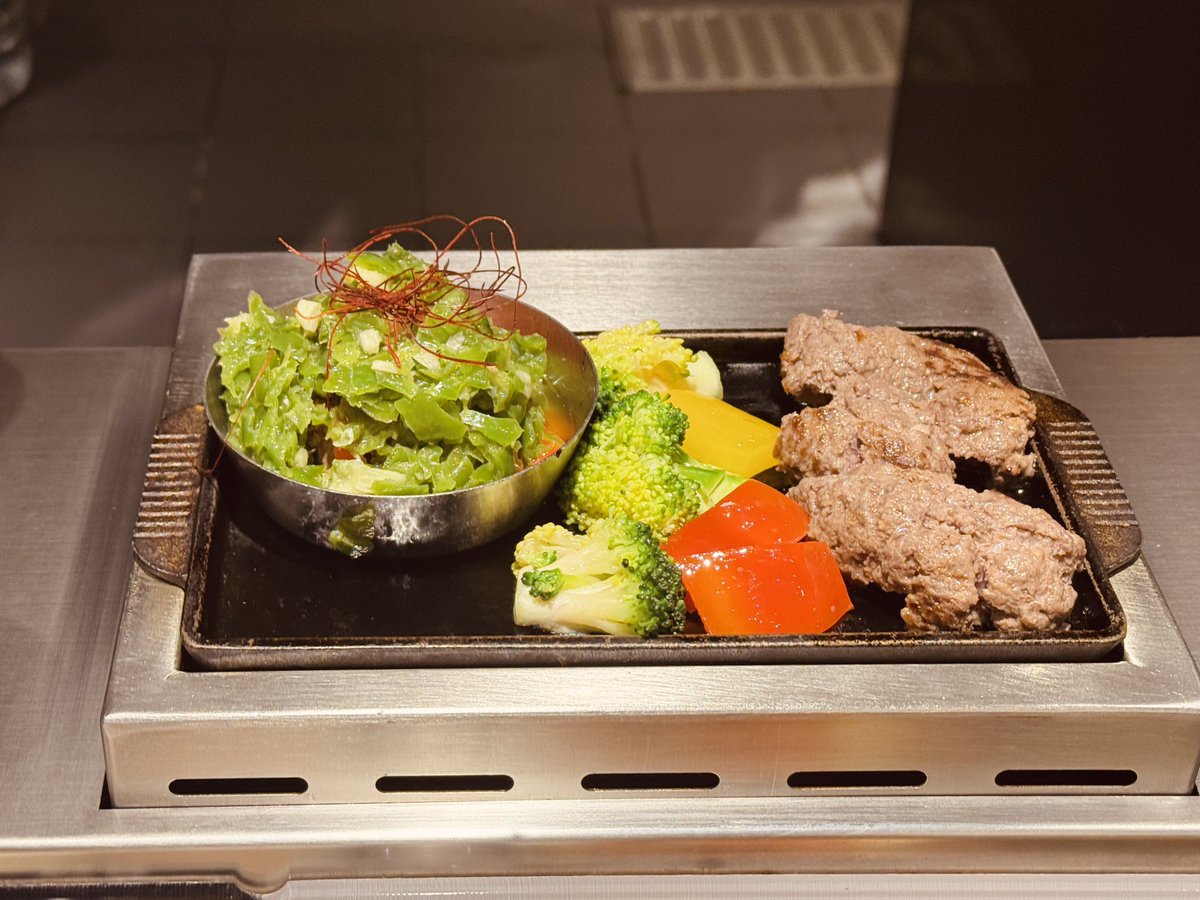 特别的日子，可爱的小猫