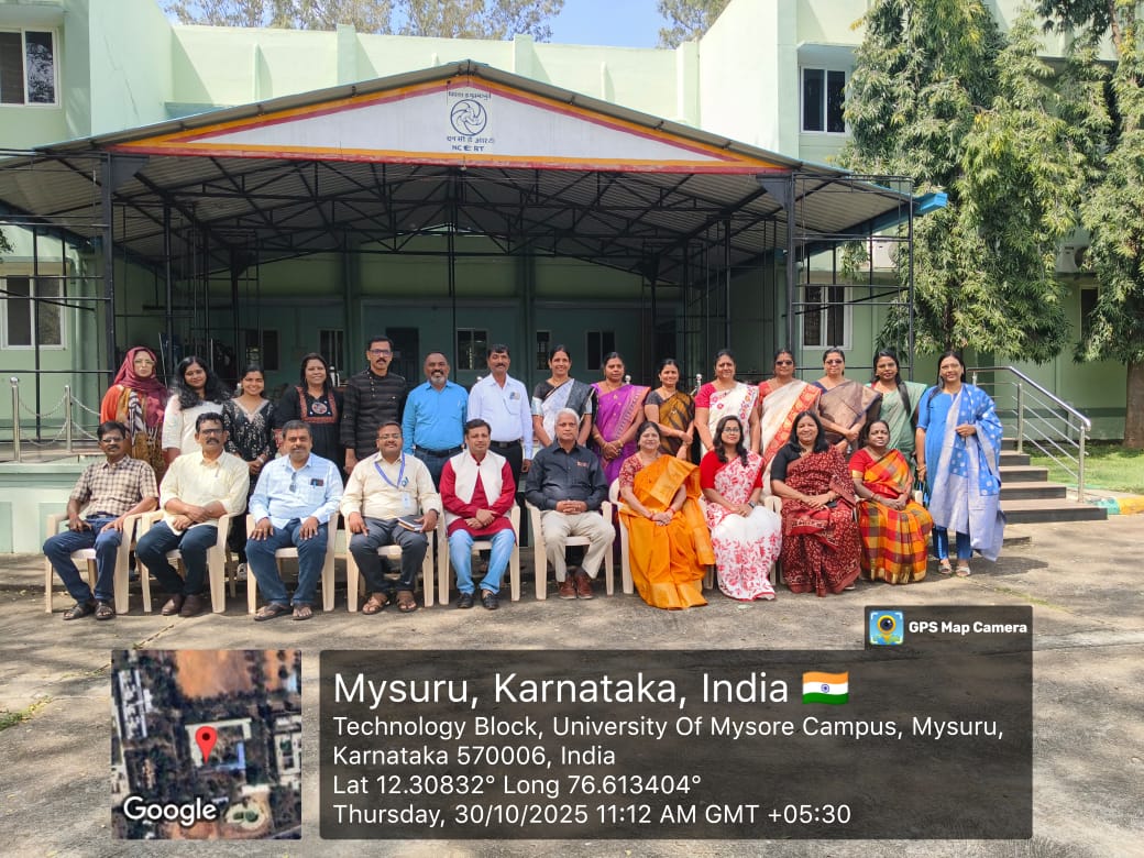 ncert's tweet image. "𝐍𝐮𝐫𝐭𝐮𝐫𝐢𝐧𝐠 𝐲𝐨𝐮𝐧𝐠 𝐦𝐢𝐧𝐝𝐬 𝐭𝐡𝐫𝐨𝐮𝐠𝐡 𝐩𝐥𝐚𝐲, 𝐜𝐚𝐫𝐞, 𝐚𝐧𝐝 𝐜𝐮𝐫𝐢𝐨𝐬𝐢𝐭𝐲- 𝐭𝐡𝐞 𝐞𝐬𝐬𝐞𝐧𝐜𝐞 𝐨𝐟 𝐄𝐂𝐂𝐄!"
The Department of Elementary Education, NCERT, organized a two-day Regional Conference on Early Childhood Care and Education (ECCE)…