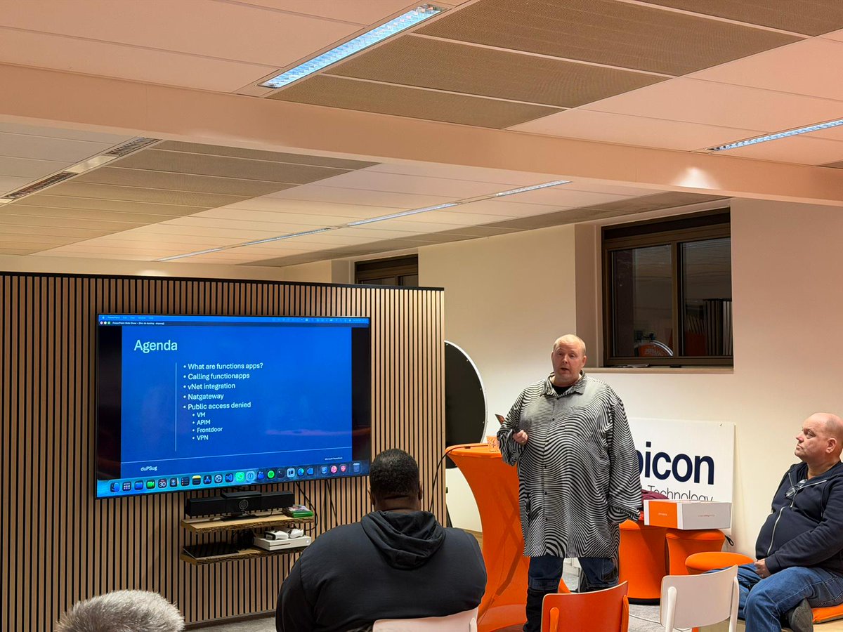Our first speaker of our in-person meetup, <a href="/rexdekoning/">Rex de Koning | MVP | MCT</a>, the King of <a href="/AzureFunctions/">Azure Functions</a>!

More photos are available when you join us on Meetup, meetup.com/dutch-powershe…