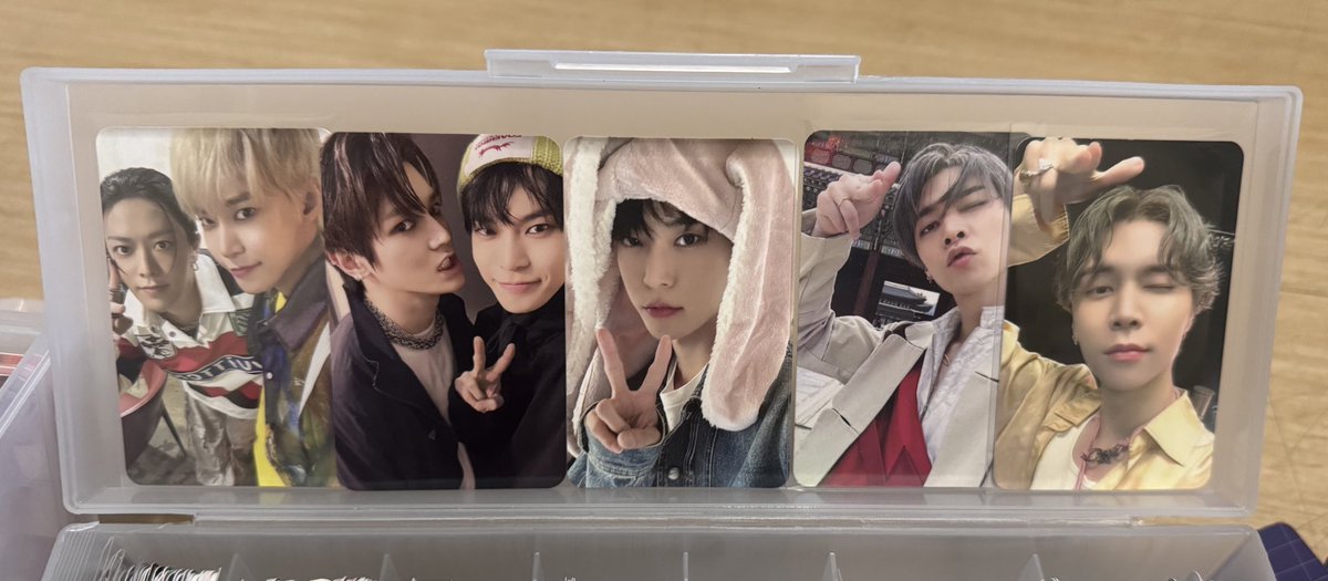 doyu - ₱300
dotae - ₱300
doyoung - ₱250
johnny noot noot - ₱250
johnny angel eyes - ₱200