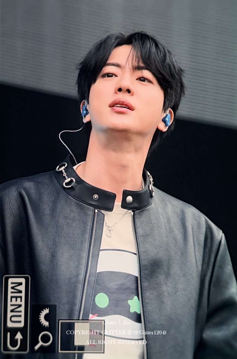 251031  석진 in 인천 D1 사운드체크 pre

#JIN #김석진 #SEOKJIN #방탄소년단진

<a href="/BTS_twt/">방탄소년단</a>