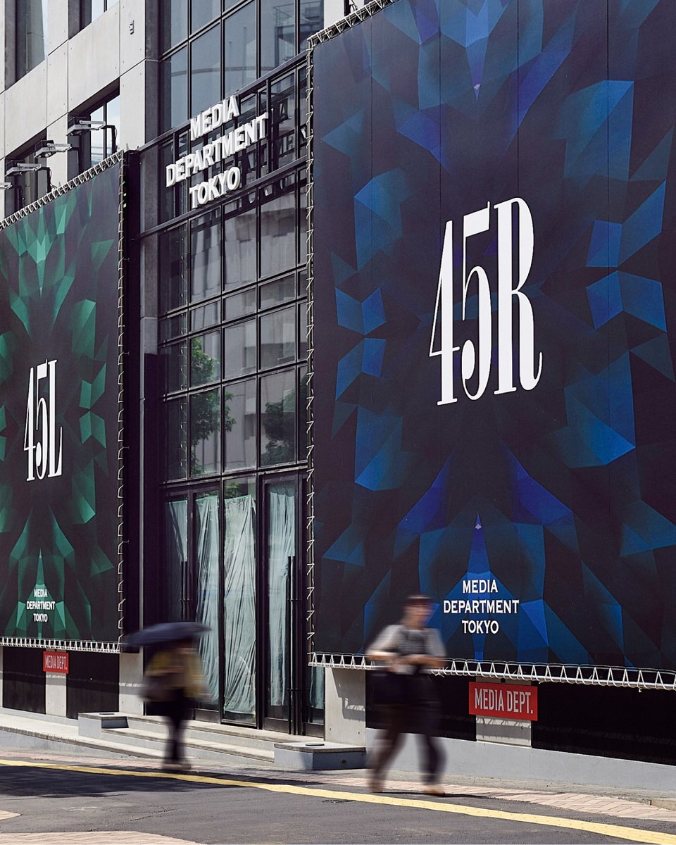 今年のメイン会場・インフォメーションセンターは、文化発信都市「渋谷」の中心に位置し、大きな存在感を放つ「MEDIA DEPARTMENT TOKYO」

フランス、オランダ、スウェーデン、香港、日本など世界各国から斬新なクリエイションが集結する「DESIGNART GALLERY」を開催中！！