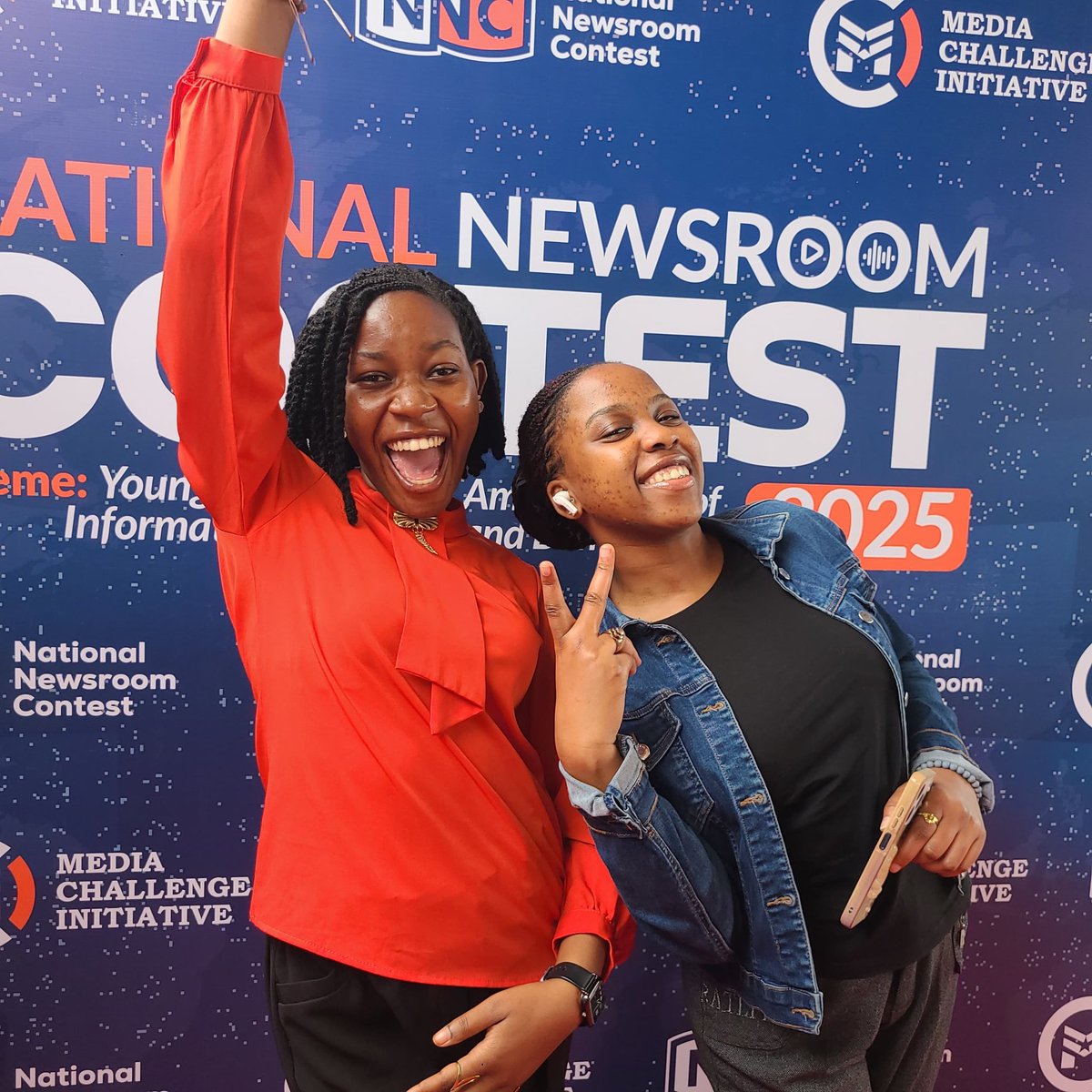 vonnemutesi's tweet photo. The winning team is alreadyyyy!!!! On ground ready to deliver and conquer
#NationalNewsroomContest
#NNCtakeover #nextgenjournalist https://t.co/1Lowiw1JvU