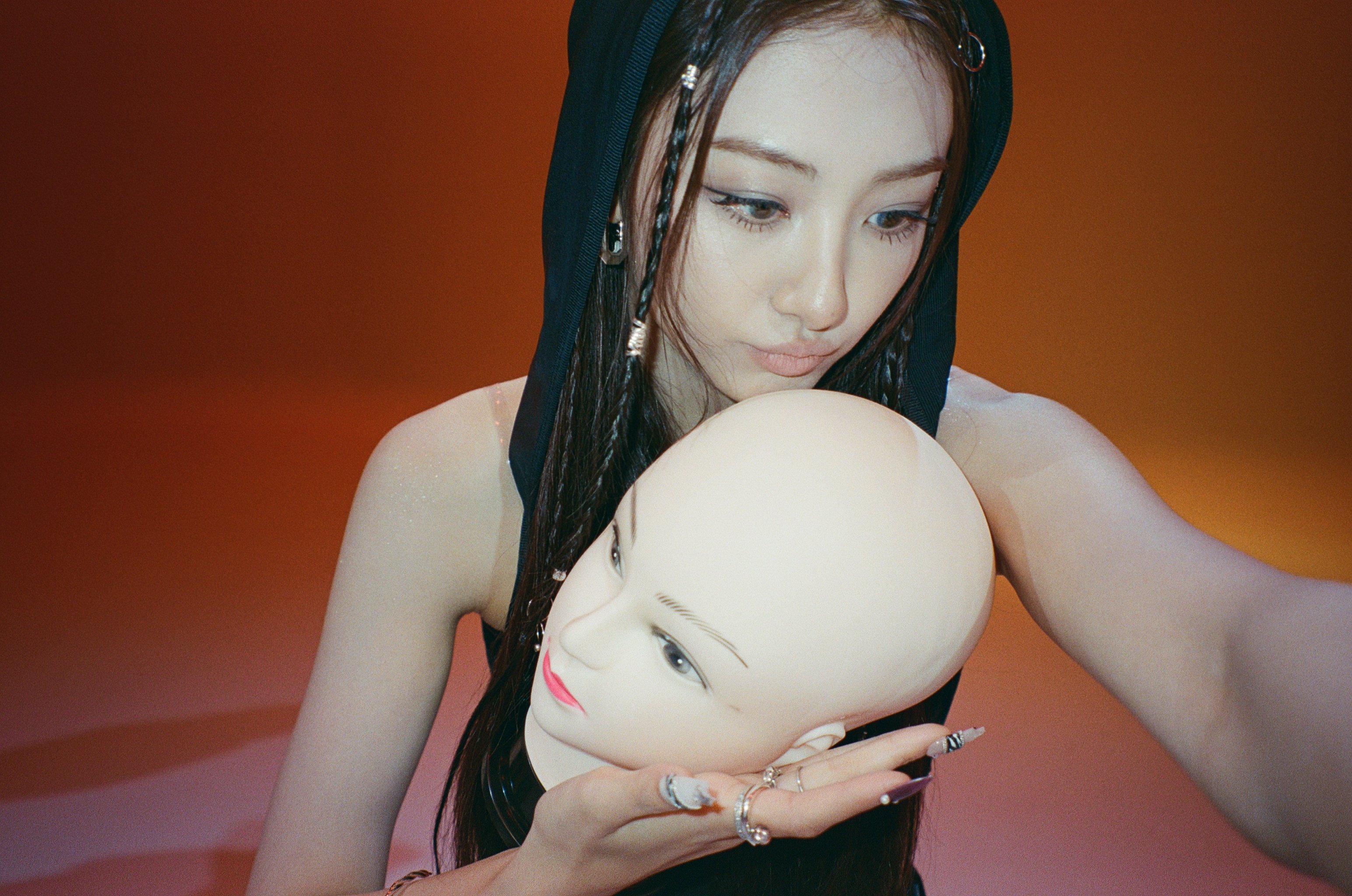 G4knEgwbcAAA1o3?format=jpg&name=4096x4096