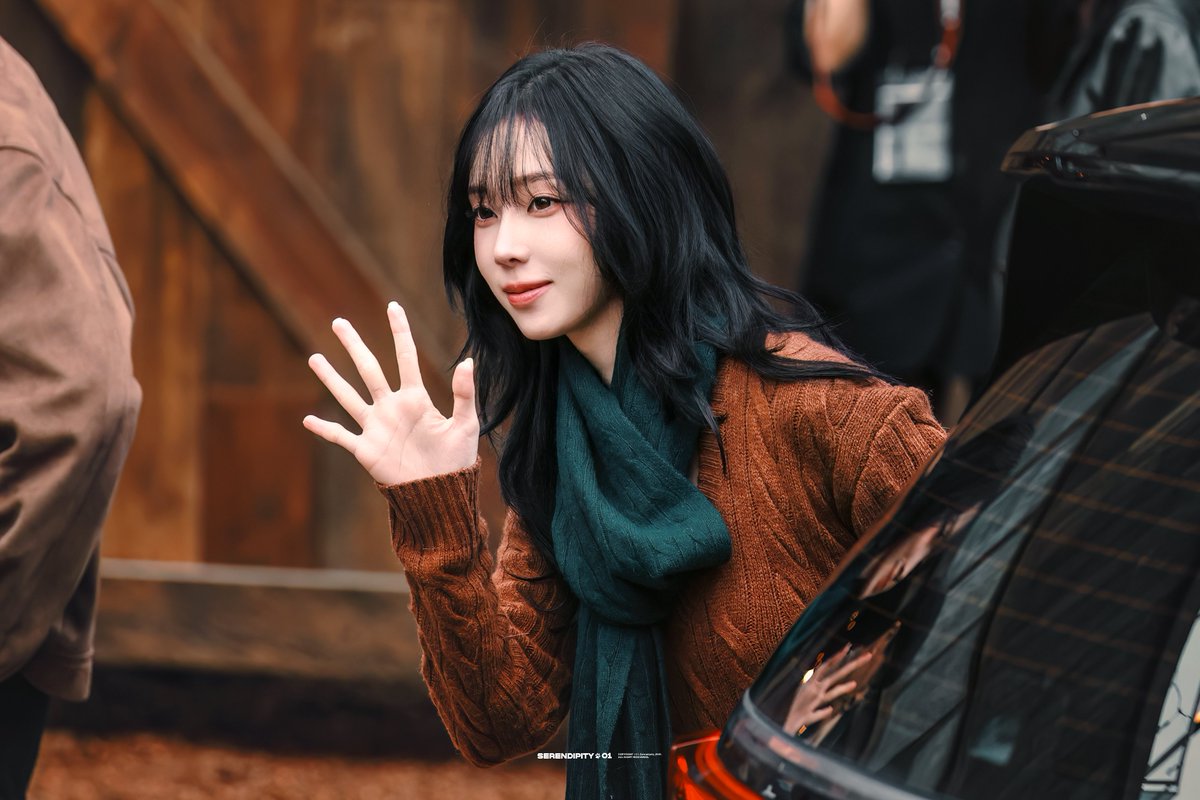 illio TUTU SHORTS check イリオ aespa ジゼル着用 illio TUTU SHORTS check イリオ aespa ジゼル着用