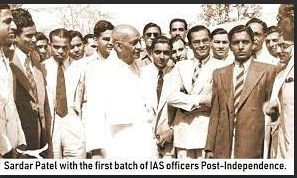 Hrihan24's tweet photo. Few realise that integrating princely states was not just political but emotional — convincing kings to give up power for the people’s future. Patel’s tact, aided by V.P. Menon, turned India’s possible Balkanisation into its unification.  #RunForUnity https://t.co/WFmtG27bOH