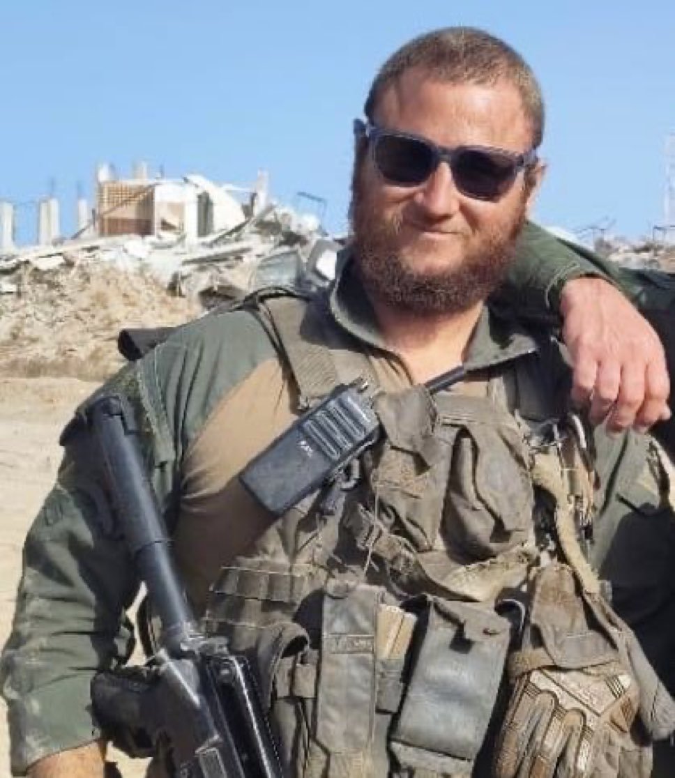 ireallyhateyou's tweet image. 🧵Efi (Yona Efraim) Feldbaum, the Israeli soldier eliminated 3 days ago at the latest Rafah incident, was one of the founders of &quot;Uriah Force&quot; - same destruction-driven, heavy machinery West Bank settler militia, working in Gaza to &quot;flatten&quot; the Strip, as his dead terrorist…