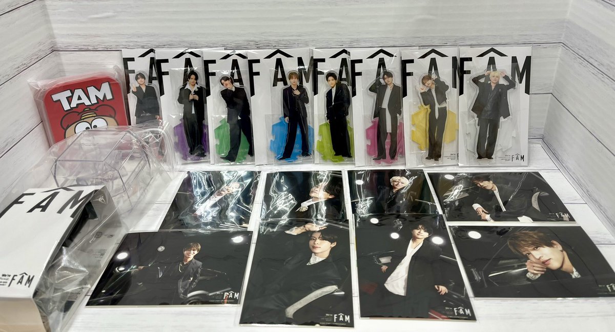 Man 【CD&DVD&グッズ等】まとめ売り Man まとめ売り CD.DVD.特典グッズなど大量 Manグッズ、 DVDなど