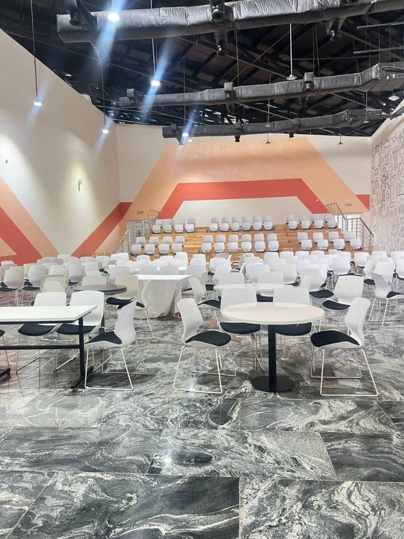 gdgIlorin's tweet image. Welcome to Day 2 of DevFest Ilorin 2025! 🎉🥳
Today we roll up our sleeves for hands-on workshops and our thrilling hackathon @IlorinHub 
Don&apos;t forget to come with your LAPTOPS! ✨
#DevFestIlorin2025
#devfestilorin25