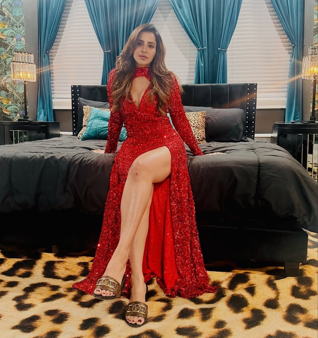 G4kt0G-a8AA3Uoi?format=jpg&name=medium