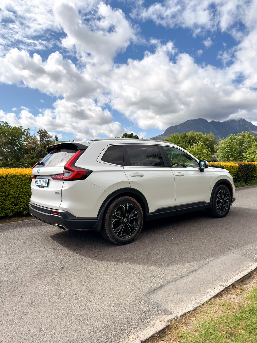 Currently on test is the all-new 6th Generation Honda CR-V. It’s a premium 7-seater SUV and Honda has gone bold, elegant, and very premium with this new design. Under the hood is a 1.5L 4-cylinder turbopetrol pushing 140kW/240Nm (FWD), all paired to a CVT.

Pricing:
Executive: