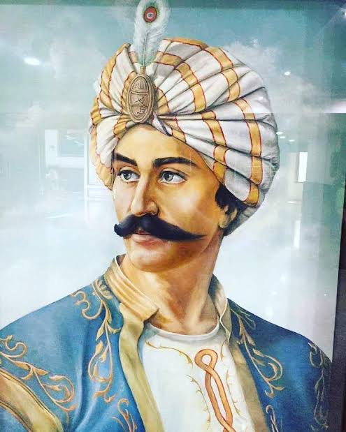 Maarifçi tweet media