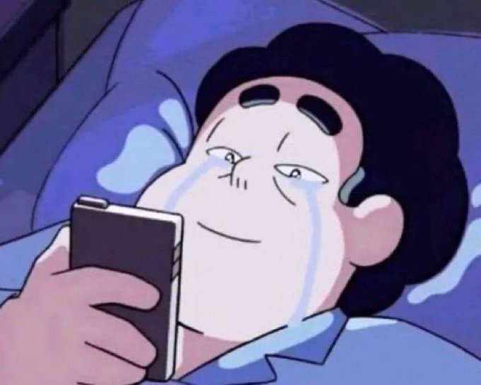 me looking at my old pics when life was good and i'm not stressed