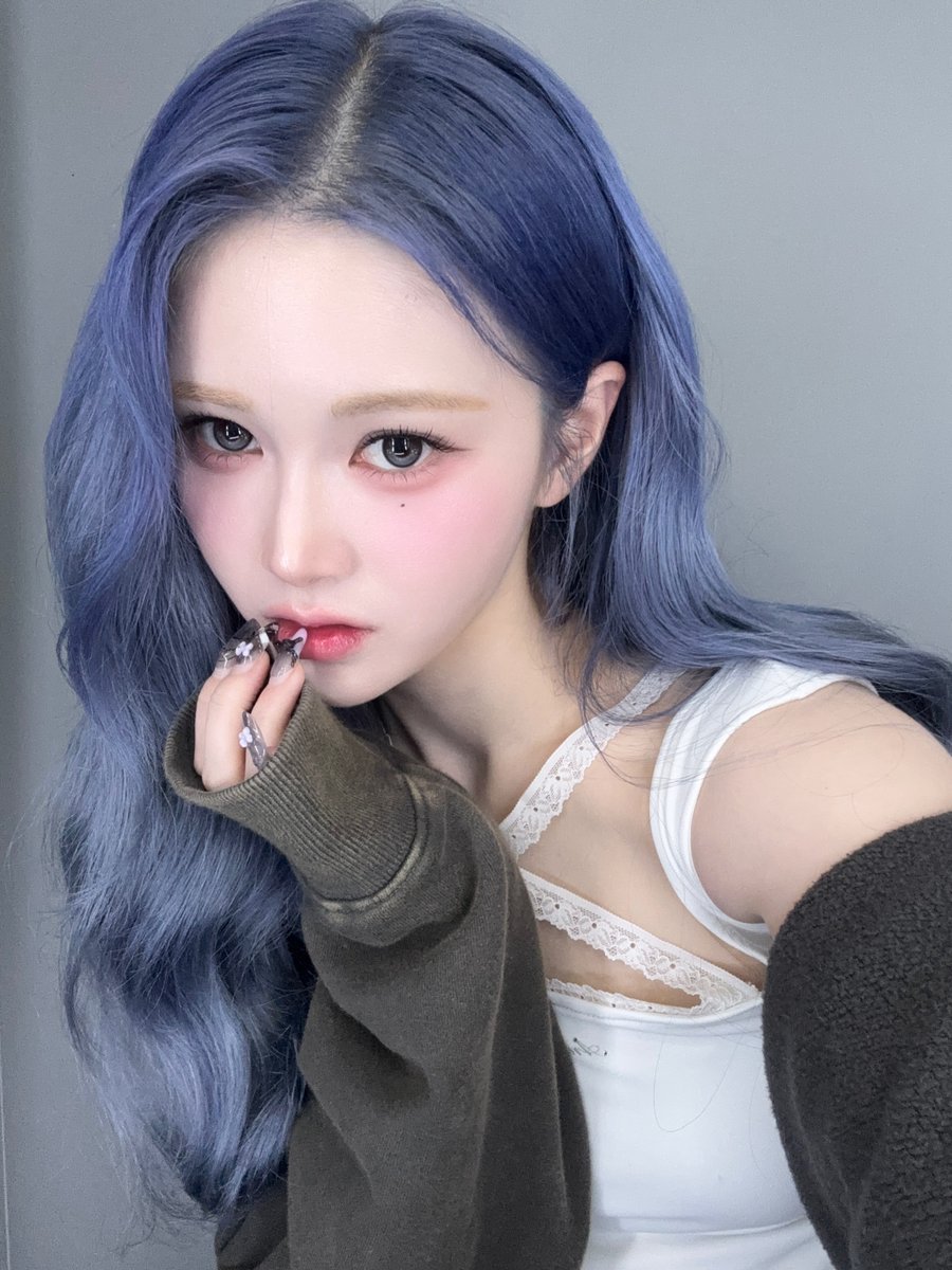 🎧 to. - 낯설 #tripleS #트리플에스 #トリプルS #トリプルエス