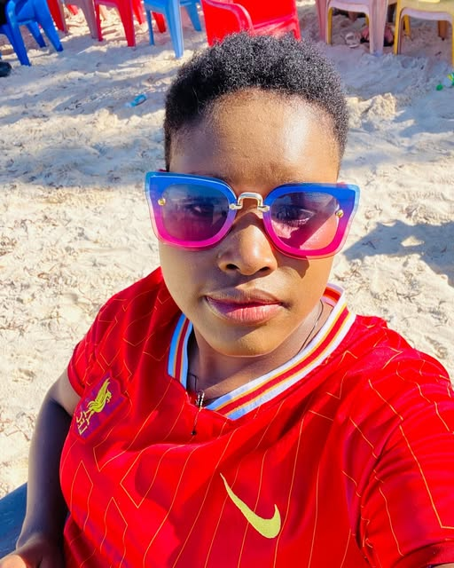 berurfmke's tweet image. Ijumaa Kareem 📷 It&apos;s an easy Friday 📷Are you ready for Good vibes and great hits? Welcome to the biggest midmorning show TinyTinyKasit Imi ak Nemu Chebo Cheboyo Keta Kongeten 10am akoi 1pm. Imose Kasit Imi ano?
#tinytinykasit