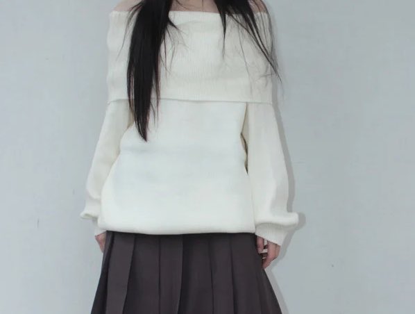 SNSで話題のZELENAが特集になってる.:*☆
しかもセールにもなってるって噂…。