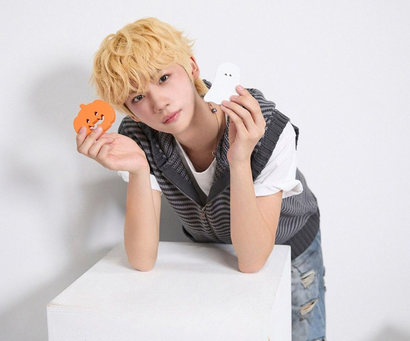 lettuce__club's tweet image. 人気多国籍アイドルグループ #CLOSEYOUREYES  #ケンシン さんソロインタビュー🆙
lettuceclub.net/news/article/1…

青森出身、唯一の日本人メンバーとして「言葉の壁に泣いた日々」を乗り越え各地を飛び回る現在の心境を語ってくれました🏠共同生活や🇰🇷グルメ事情も❣

#CYE #レタクラコリア @CYE_JPOFFICIAL