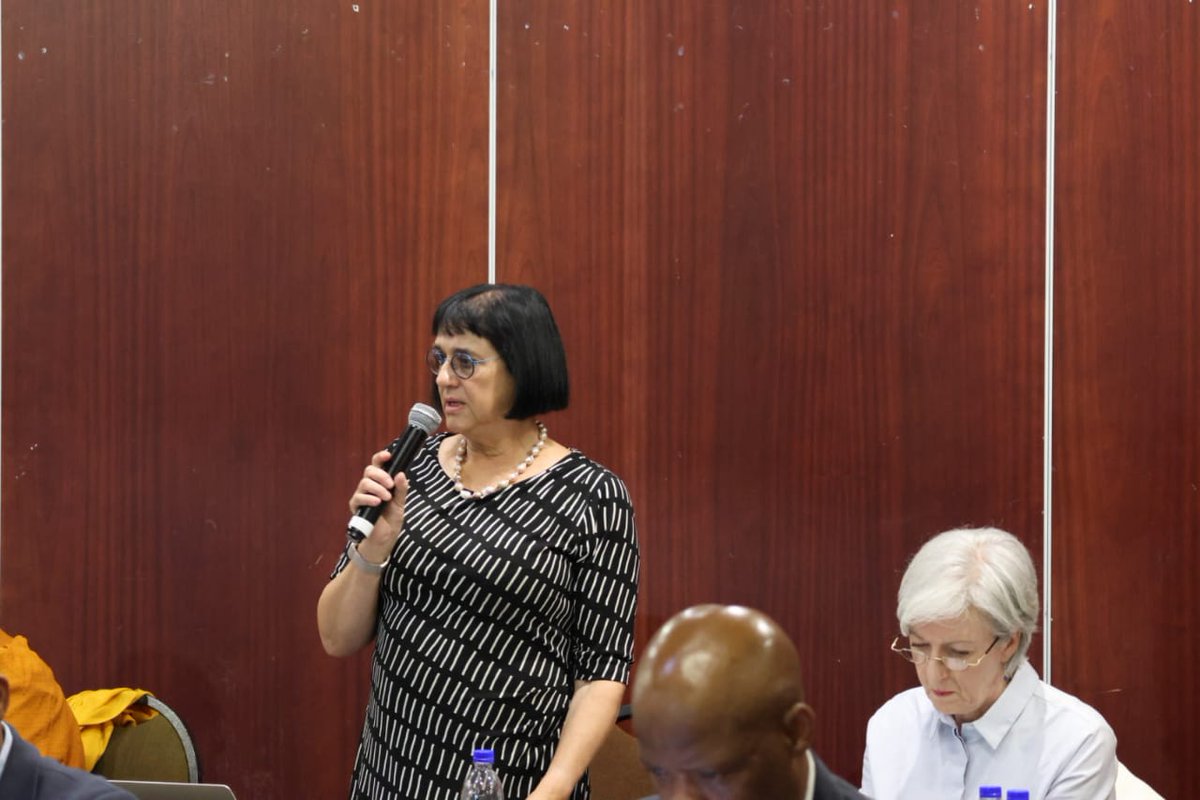 SALGA_Gov's tweet image. Shaping a sustainable future through radical collaboration! 

Head of #JustEnergyTransition Project Management Unit, Joanne Yawitch sets the tone for today&apos;s discussion, highlighting the significant potential of the Just Energy Transition. 
#salga
#InspiringServiceDelivery