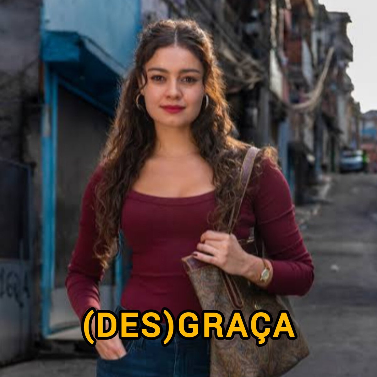 conviver c adolescente é um grande teste de paciencia e eu to reprovano horrores