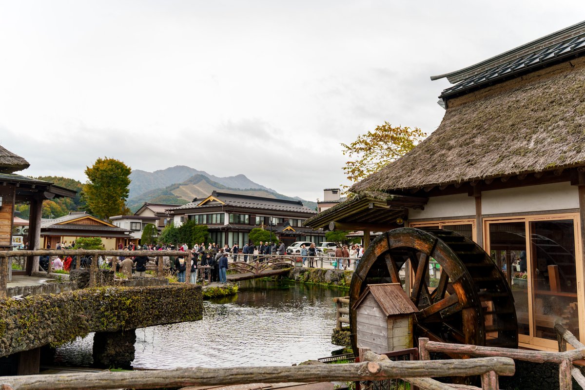 ImpCats's tweet image. 本当はキャンプの予定でしたが雨予報だったため急遽山中湖へ🐈‍⬛💨曇ってましたがなんとか富士山が拝めました🗻✨そしてハンバーグ喰らって駄弁って忍野八海へ。外国人多すぎ問題でしたが、思ったより楽しめましたｗ
道志みちは初心者レンタカーに阻まれクソネミでした💤参加者各位おつした！