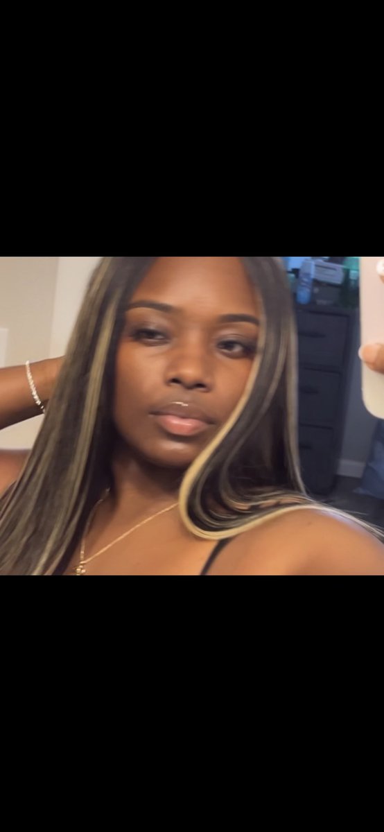 Nichole___'s tweet image. #29