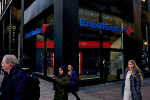 GaryGygi's tweet image. Some banks are offering a pause on payments on certain loans, waiving late fees and providing no-interest loans. tinybfs.com/t/QyCnX1