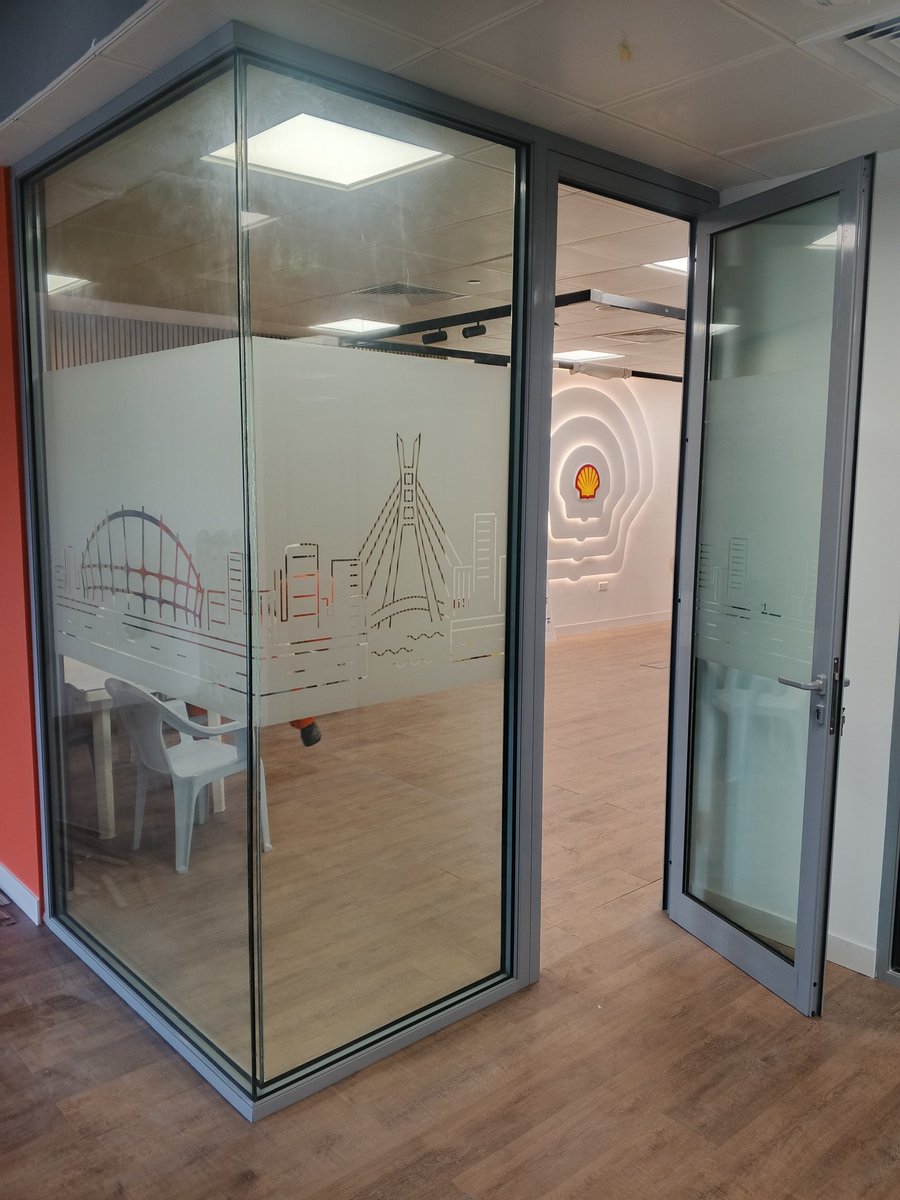 sirToflagos's tweet photo. @mrbayoa1 All I wanted is sealing deals with construction/real estate companies through @Bofatechng for all Aluminum and Glass work. https://t.co/hpSfzDZbQE