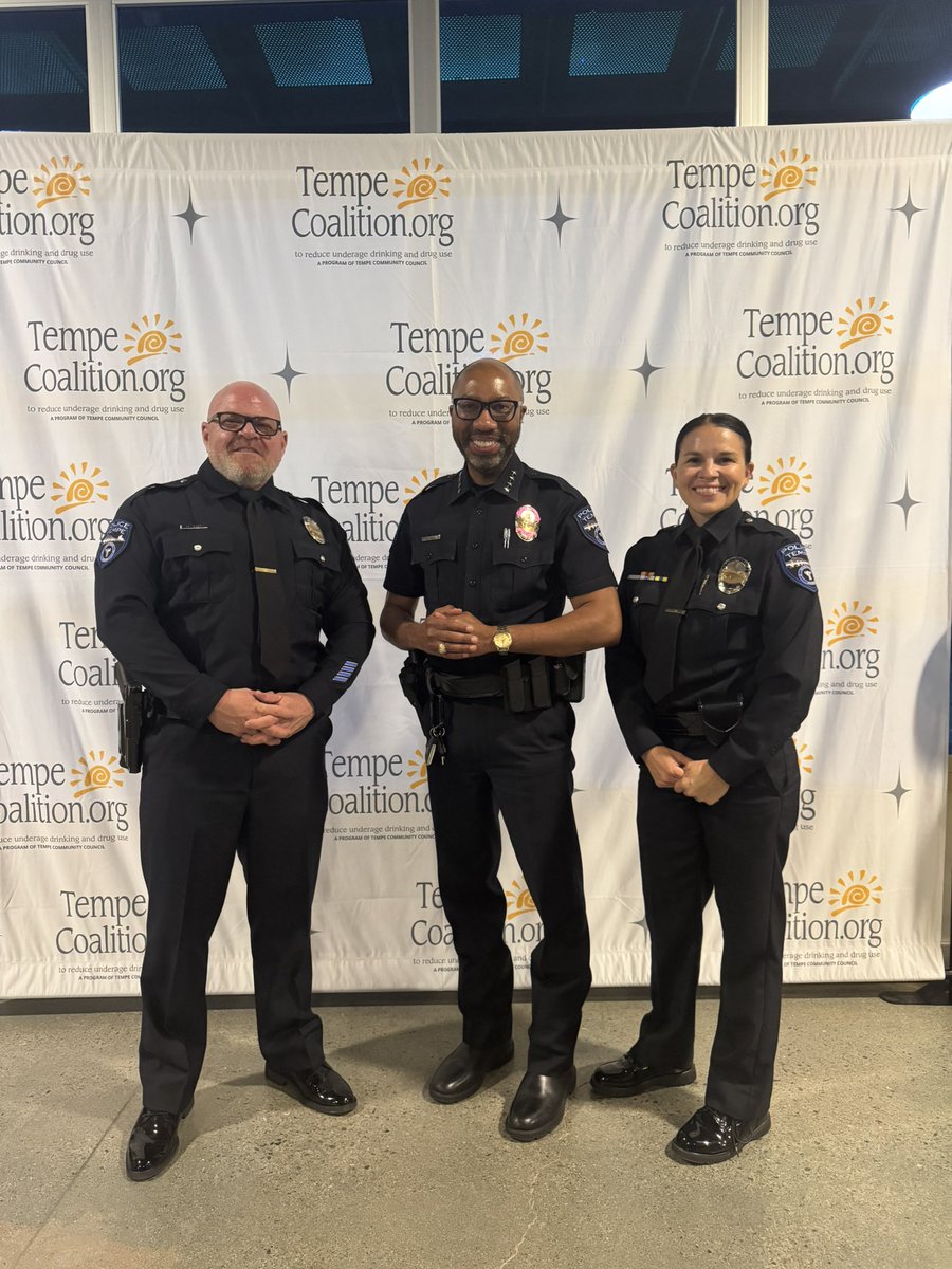 Last night, two of our outstanding <a href="/TempePolice/">Tempe Police Department</a> School Resource Officers, Detective Natalie Barela and Detective Pete Walters, were honored by the Tempe Coalition and Tempe Community Council with the Protector Award at the 9th Annual Celebrating Champions for Youth ceremony.