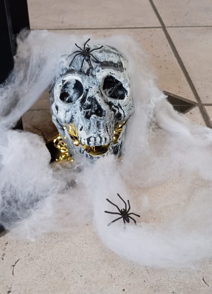 AnaTech17's tweet image. 🎃🧠 When precision meets playful – Halloween at Anatech! 👻💼

Sure, we usually deal in calibration, accuracy, and high-performance technology, but once a year, we let the data rest and let our inner mad scientists — and marketing mummies — take over.

Happy Halloween!

#Anatech