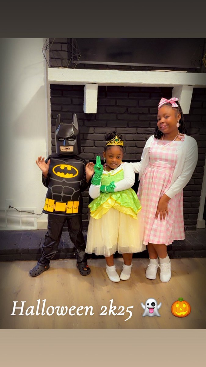 TyandreFreeman's tweet image. Happy Halloween 🎃 👻 #Halloween #Halloween2025 #Dallas #Batman #Barbie #PrincessTiana