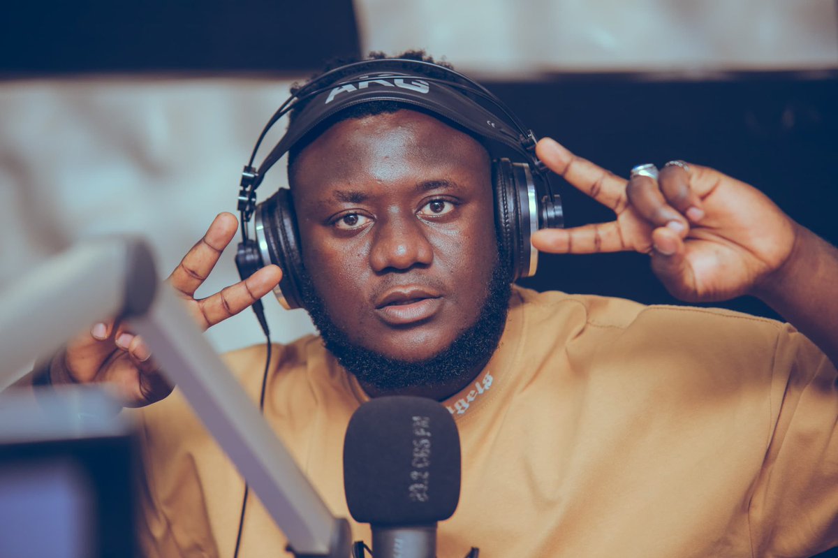 Obulungi Bwo Tusiimbudde Ku Tavern Woods Kabuusu &amp; Kenlon Hotel This Evening.But 1st #Eveningcruise
<a href="/BirimundaSteven/">BIRIMUNDA STEPHEN@ KINGDOM CITIZEN</a> <a href="/SelectorStevo/">Selector Stevo</a>