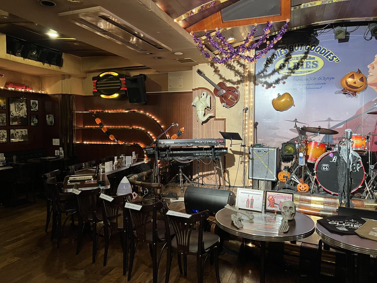 福岡FAKEで遂にワンマンします😁✨
以前中洲の演芸居酒屋でショーをしてたのですが、お店が無くなり行き場を無くしてたところ、共通の友人がいる中洲のオールディーズから声をかけてもらっていて、やっと実現します😁✨

当日来られても大丈夫だとは思いますが、予約していただけると確実です☺️