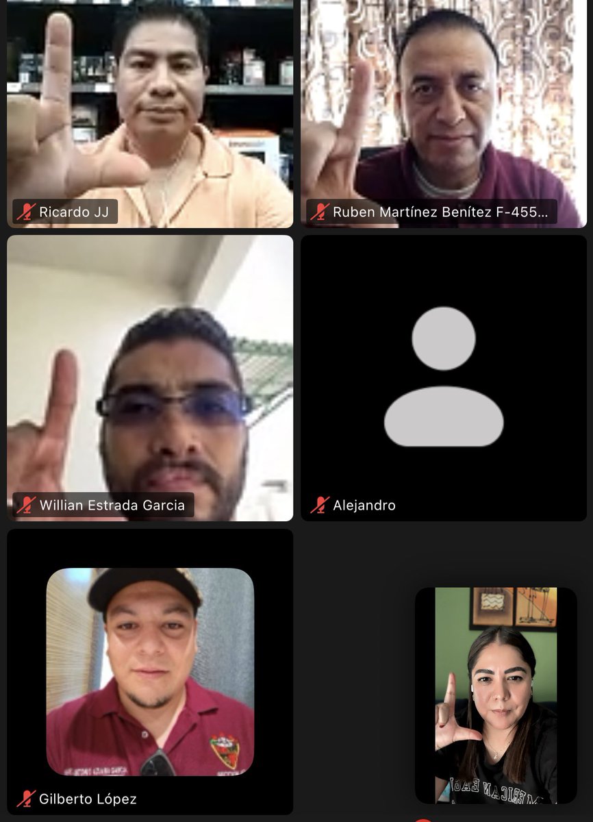 grupo_42's tweet image. Nutrida reunión se tuvo con compañeros, reafirmando la importancia de nuestra participación activa y fortaleciendo siempre la política de nuestro Líder y Amigo @lgps03101
Orgullosos por la gran participación d nuestra @Seccion42_STPRM en las jornadas deportivas!🥇🏆
@MarcoAzuara1