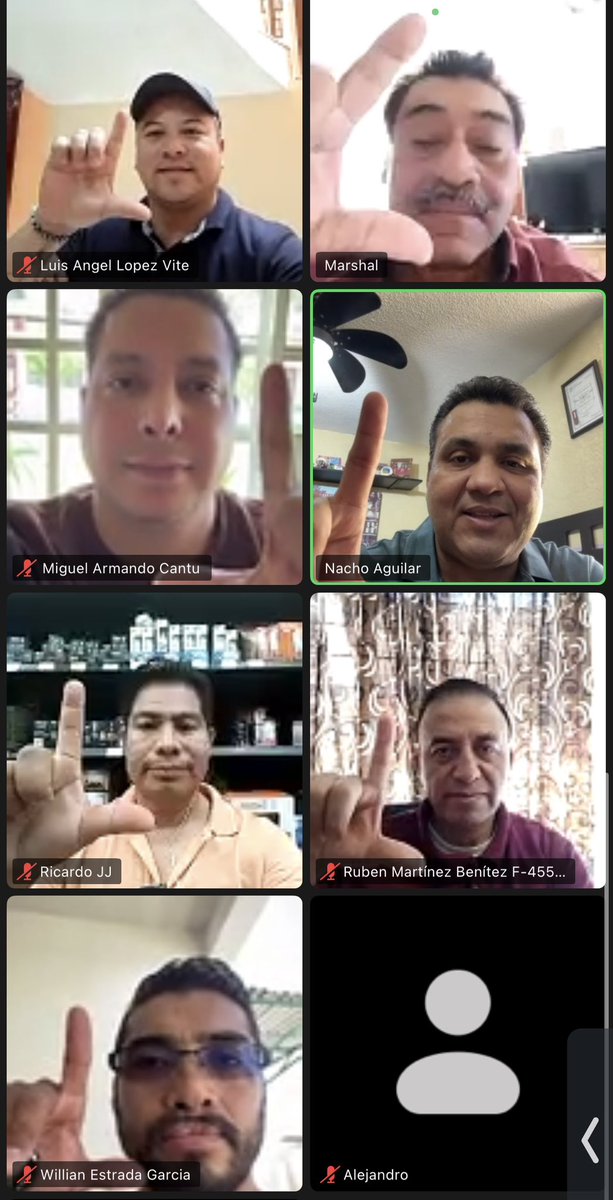 grupo_42's tweet image. Nutrida reunión se tuvo con compañeros, reafirmando la importancia de nuestra participación activa y fortaleciendo siempre la política de nuestro Líder y Amigo @lgps03101
Orgullosos por la gran participación d nuestra @Seccion42_STPRM en las jornadas deportivas!🥇🏆
@MarcoAzuara1