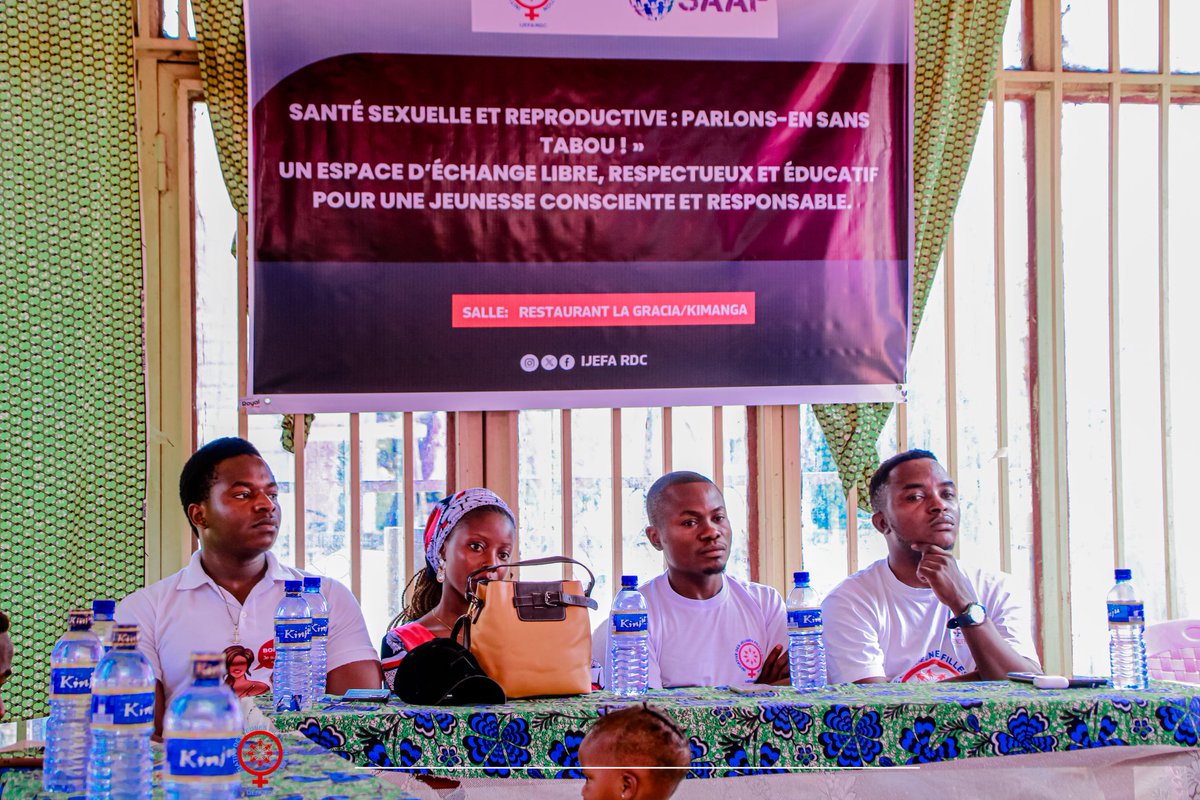 Initiative des jeunes filles en action tweet media