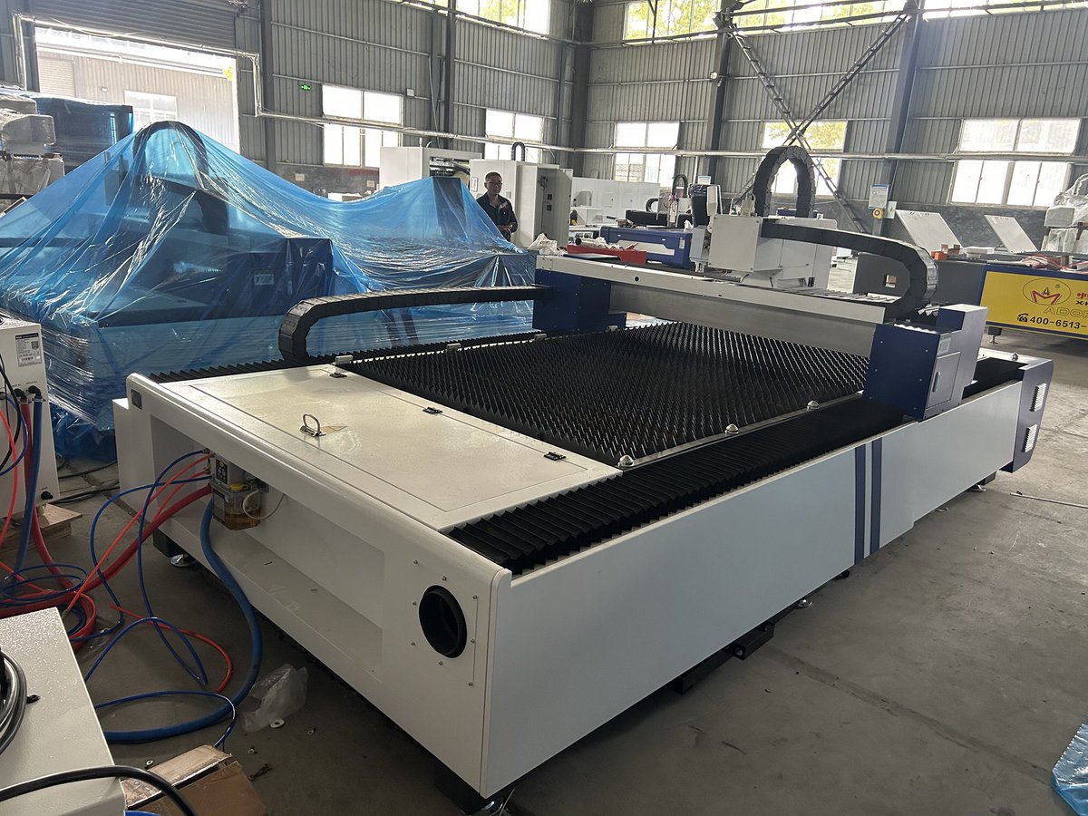 Ava1975017's tweet image. 3KW GX-3015H fiber laser cutting machine ✅✅✅
More details,please feel free to contact us!
WhatsApp/Wechat/Telephone: +86 19861838580
Email: gxsales16@gxlaser.com
#carbonsteel #lasercutting #cutter #stainlesssteelplate #lasermarking #marking #glass #máquina #cutting #laser