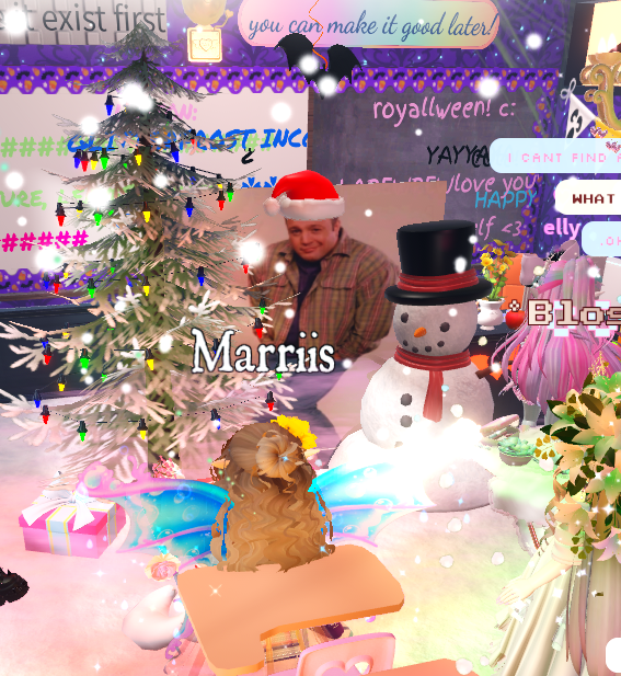 Marriis1's tweet photo. Christmas came early apparantly 🎄🎅 https://t.co/88jVIO0elV