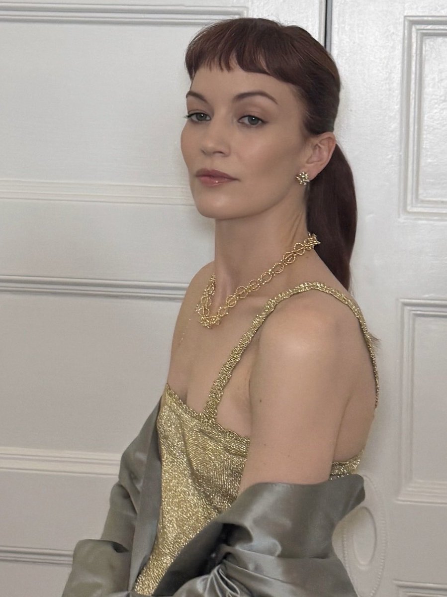 SAPPHlCSAM's tweet image. helena eagan