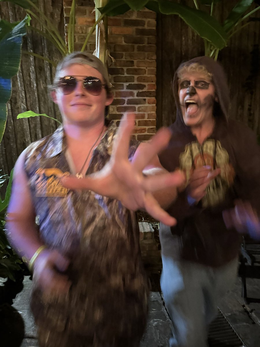 Your local cougar hunter 🐆