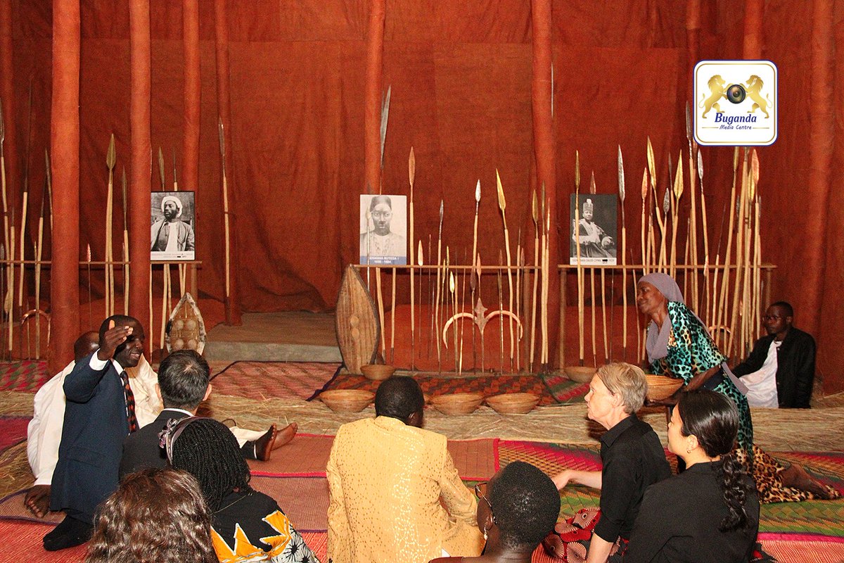 Obwakabaka bwa Buganda bukyazizza Akulira ekitongole kya UNESCO mu buvanjuba bwa Africa Muky. Louise Haxthausen ayaniriziddwa Katikkiro Charles Peter Mayiga.

Katikkiro bano ababuulidde ku buwangwa bwa Buganda n'ebyafaayo by'Obwakabaka ebyenjawulo era ababuulidde ne ku mulimu