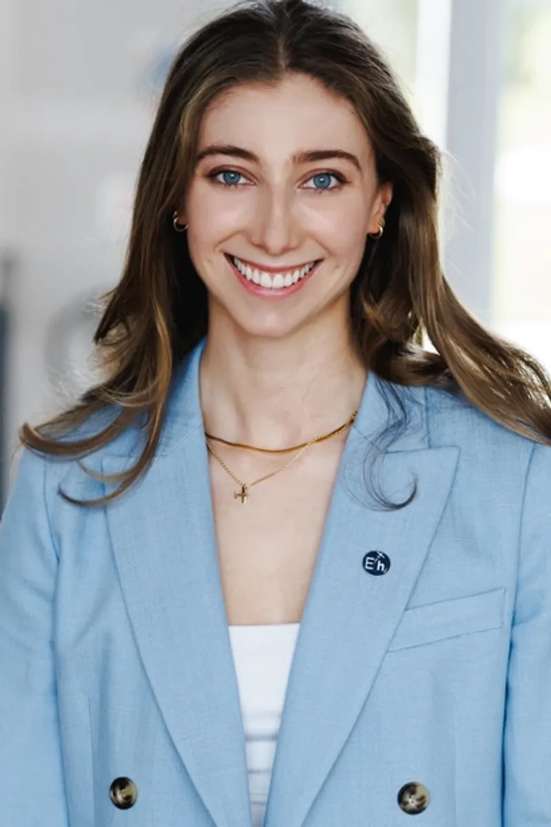 On this week’s AvTalk, we chat with Katherine Moloney, pilot and founder of Elevate(her) Aviation—a group dedicated to improving the percentage of women in jobs across the aviation industry. flightradar24.com/blog/avtalk-po…