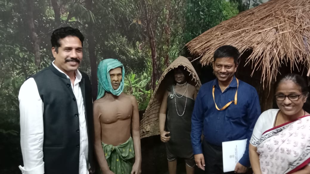 JHussainNayak's tweet image. కేరళ రాష్ట్ర పర్యటనలో భాగంగా కోజికోడ్‌లోని షెడ్యూల్డ్ కులాలు మరియు షెడ్యూల్డ్ తెగల పరిశోధన శిక్షణ మరియు అభివృద్ధి అధ్యయనాల సంస్థ (KIRTADS)ను సందర్శించిన జాతీయ ST కమిషన్ సభ్యులు శ్రీ జాటోతు హుస్సేన్ నాయక్ గారు.