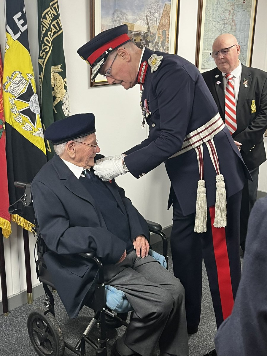 Prof Adeeba Malik CBE, Lord Lieutenant W.Yorkshire tweet media