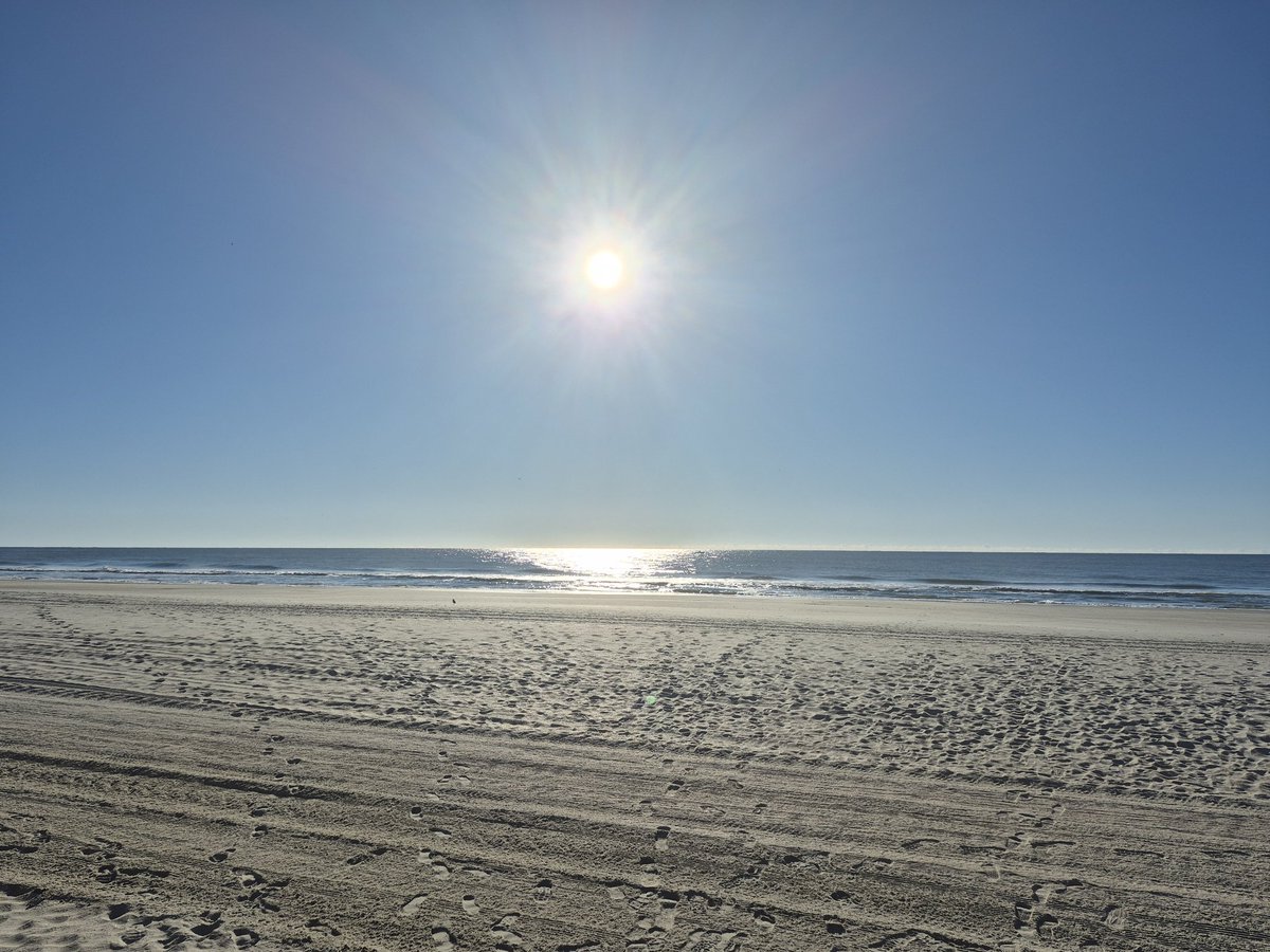 mikebartello's tweet image. Sunrise over the Atlantic