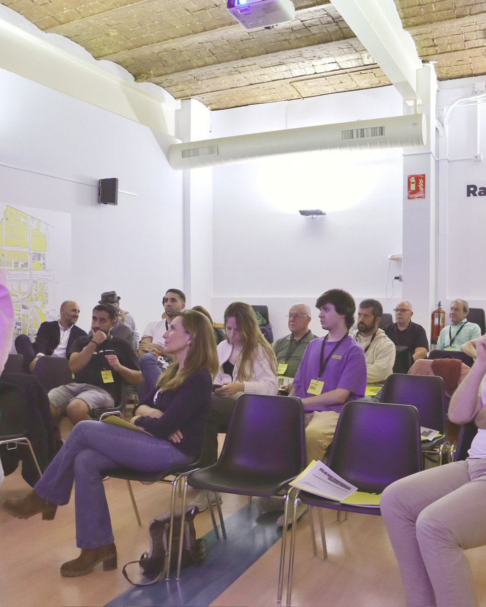 👥 Ahir vam realitzar la primera assemblea regional del Baix Besòs.

✅ Vam definir el pla de treball pel període 2025-2029 i també vam parlar dels diversos temes polítics que com a militància creiem que són d'especial rellevància per la nostra comarca.