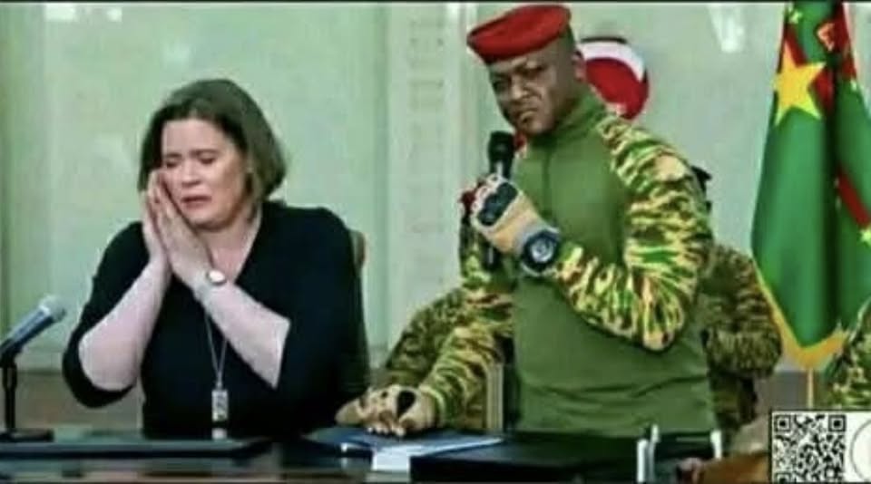 حين تبدا الدول حملة التطهير
قامت دولة بوركينا فاسو بتتبع تحركات مسؤولة المنظمة "كلير ديبورا" وجمع الأدلة والتنصت على مكالماتها ومراقبة رسائلها وبعد جمع كل المعلومات المطلوبة والأدلة الدامغة بأنها جاسوسة لبلاد غربية
ثم عملت  السلطات البوركينا فاساو على دعوة كلير إلى حفل إنساني